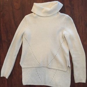 H&M White Turtleneck